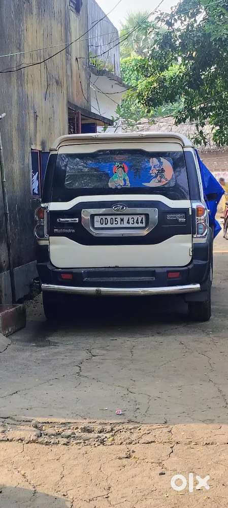 Mahindra Scorpio 2015 2nd Owner