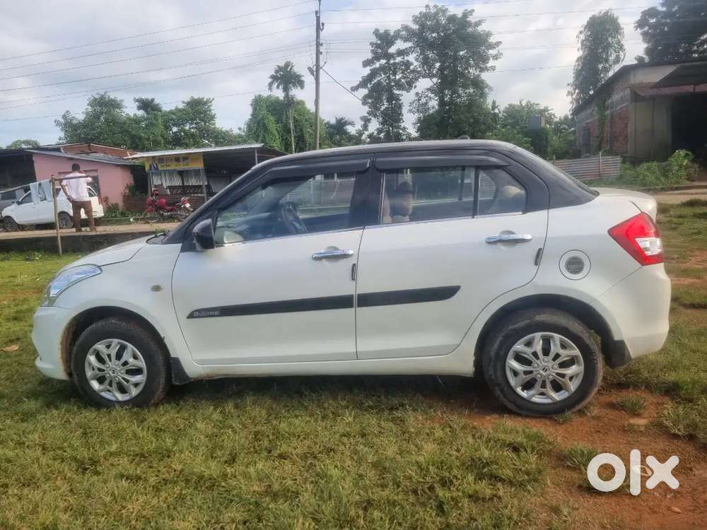 Maruti Suzuki Dzire Tour 2017