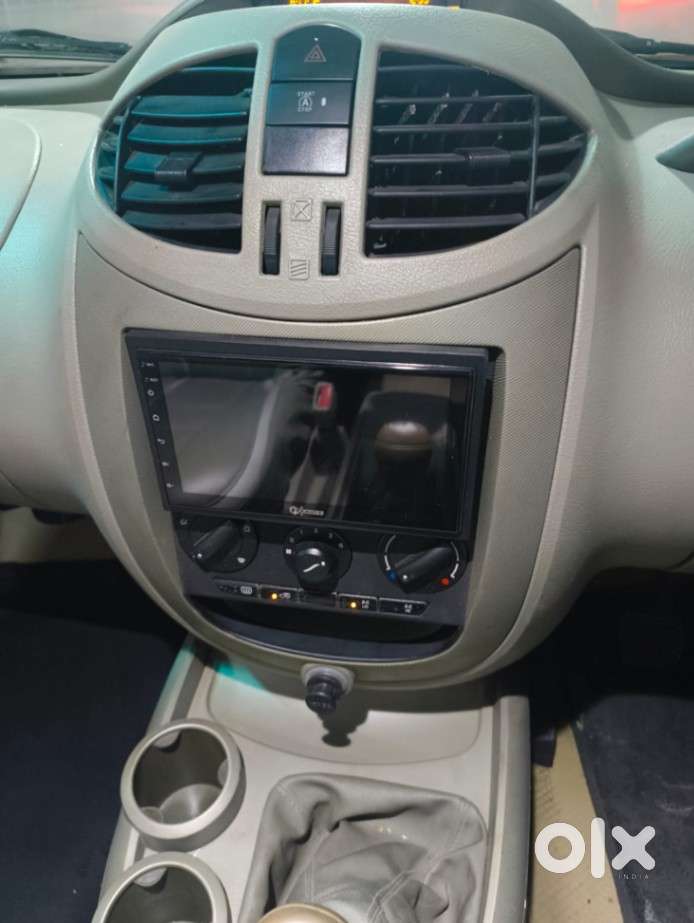 Mahindra Quanto C8, 2013, Diesel