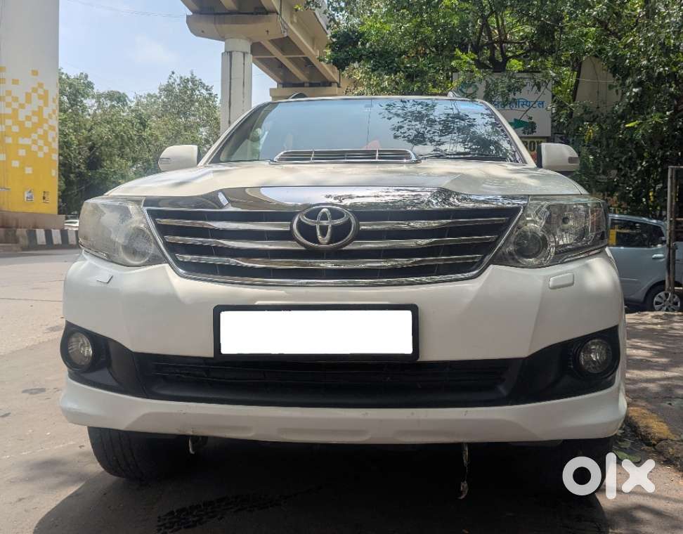 Toyota Fortuner 4x2 Manual, 2013, Diesel
