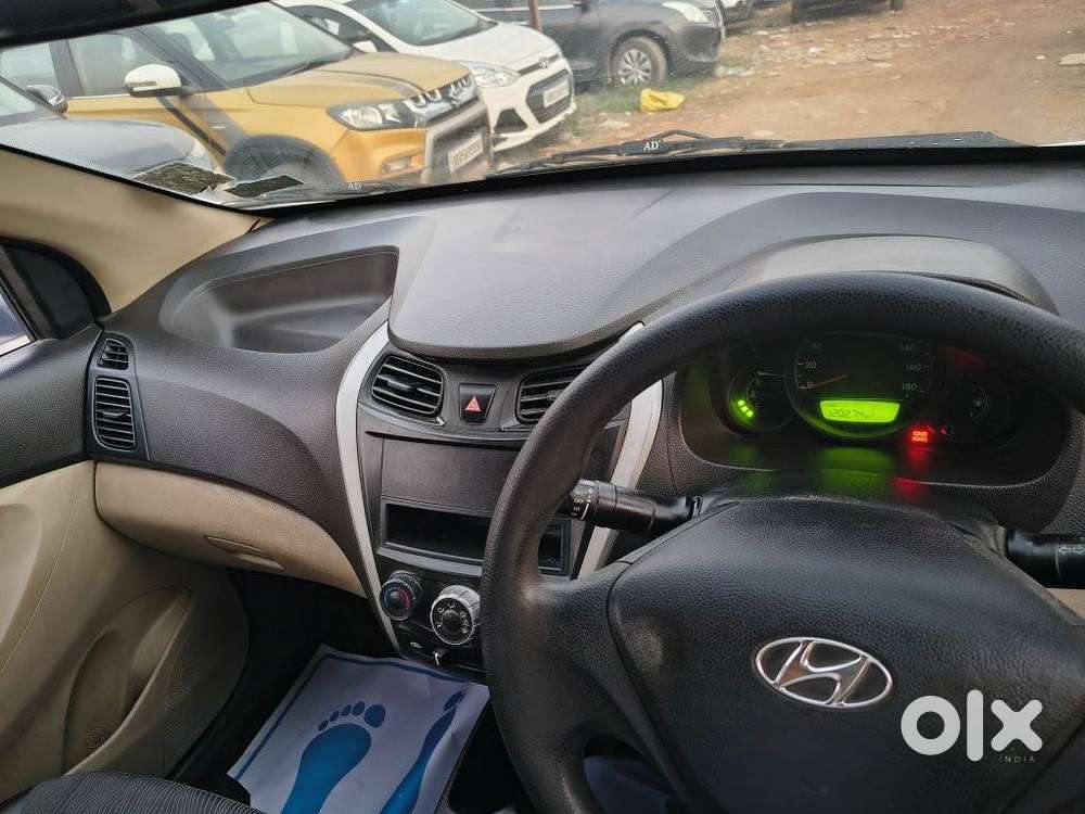 Hyundai Eon Magna, 2012