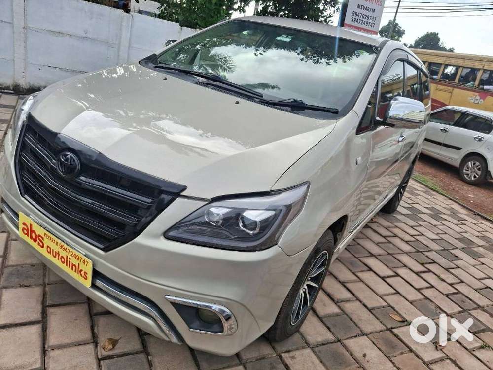 Toyota Innova 2.5 Gx 7 Seater Bs Iv, 2014, Diesel