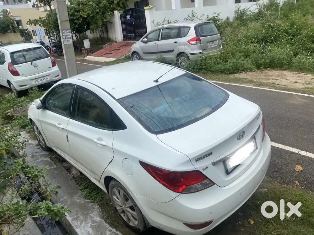 Hyundai Verna 1.6 Crdi 2011