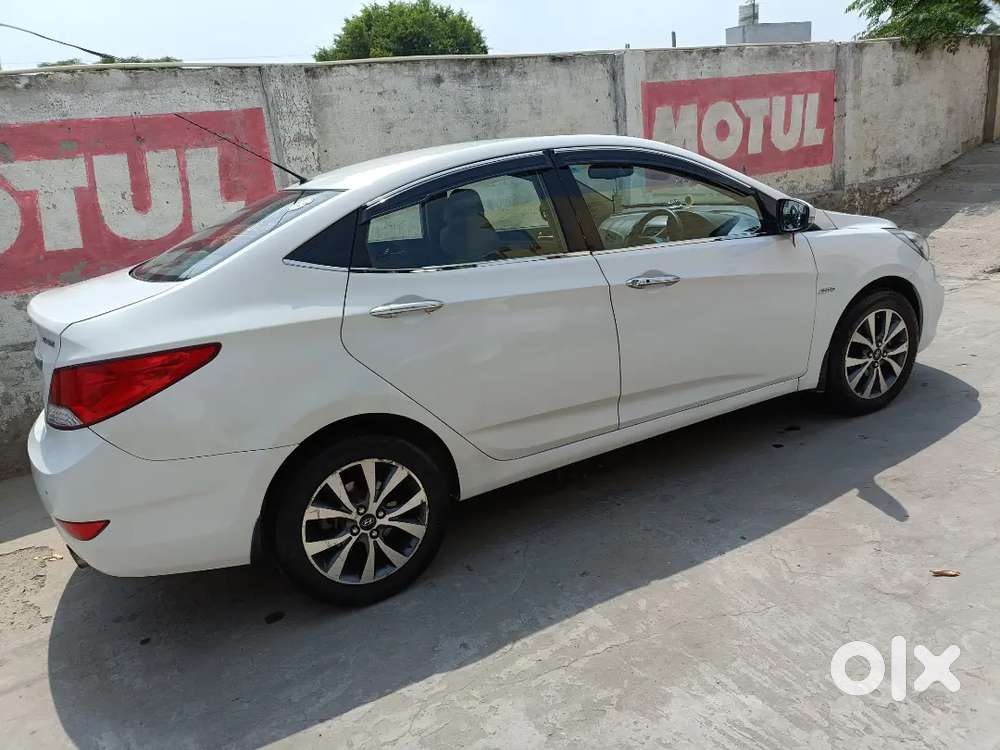 Hyundai Verna 2013 Fluidic Automatic