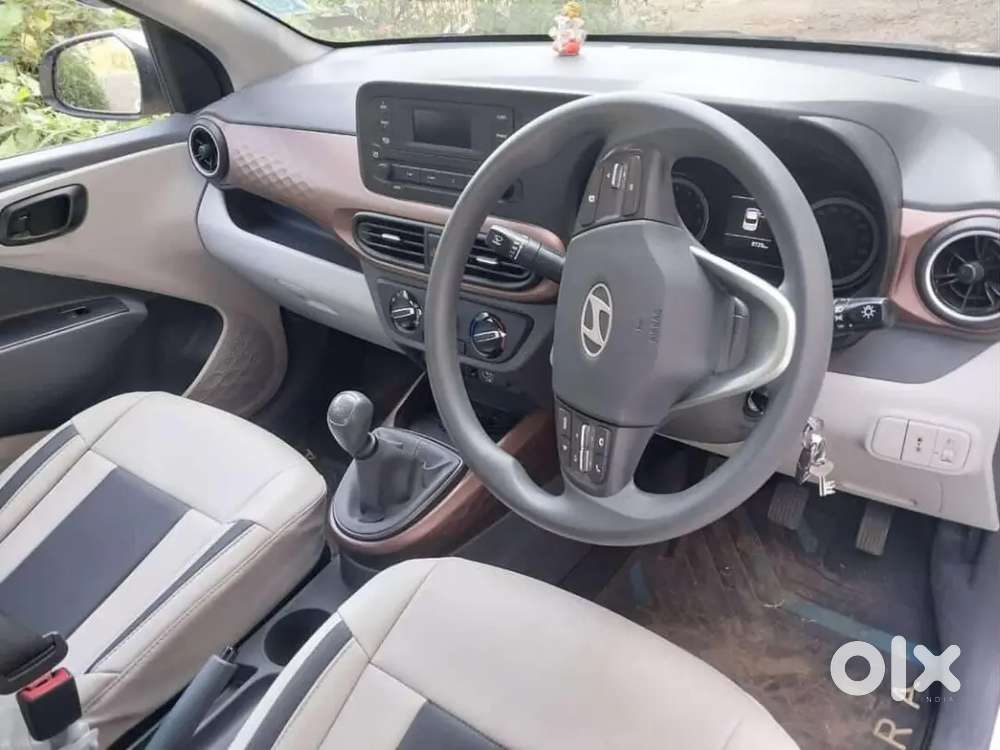 Hyundai Aura 2025 Cng & Hybrids Well Maintained