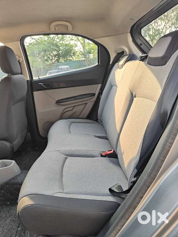 Tata Tiago 1.2 Revotron Xta, 2018, Petrol