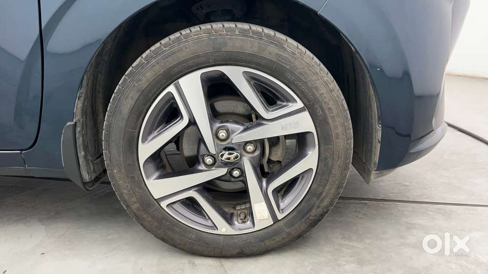 Hyundai Aura Sx 1.2 Petrol, 2022, Petrol