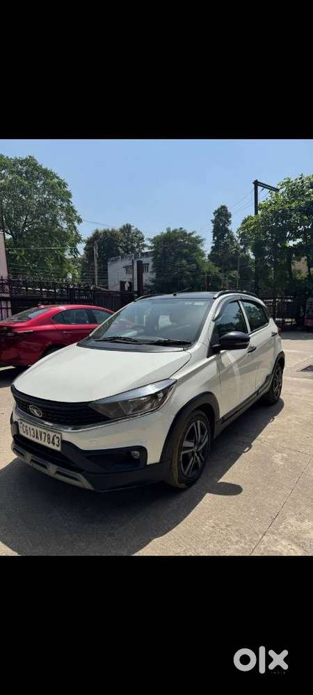 Tata Tiago 1.2 Revotron Xza, 2023, Petrol