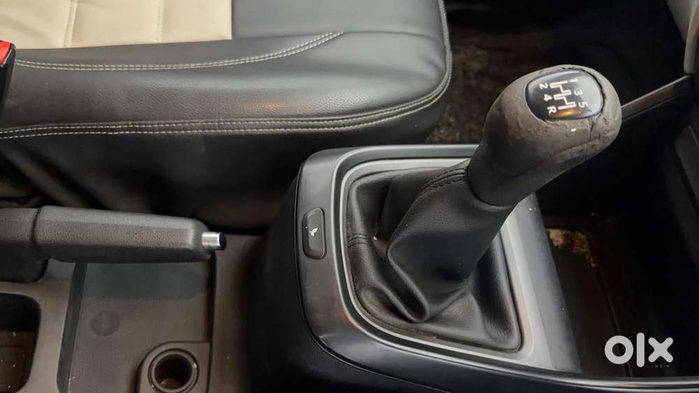 Tata Altroz Xm Plus Petrol, 2023, Petrol