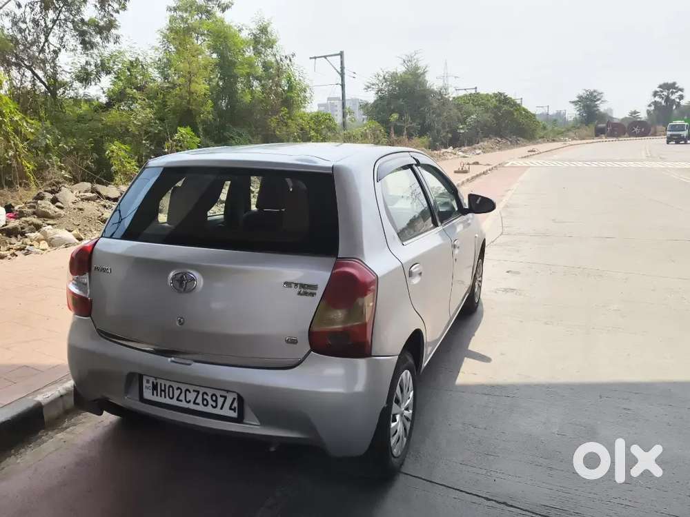 Toyota Etios Liva 2013 Petrol 83000 Km Driven