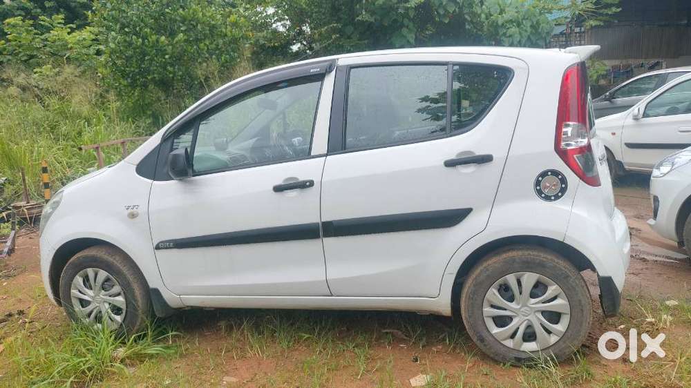 Maruti Suzuki Ritz, 2012, Petrol