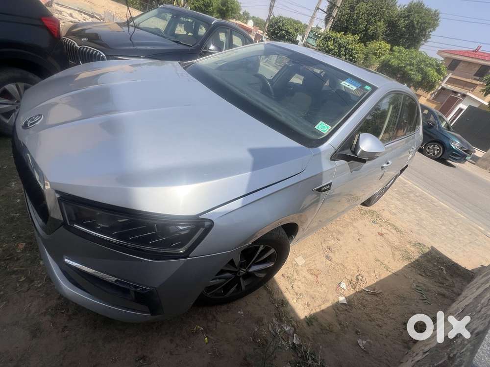 Skoda Slavia 1.0 Tsi Style At, 2022, Petrol