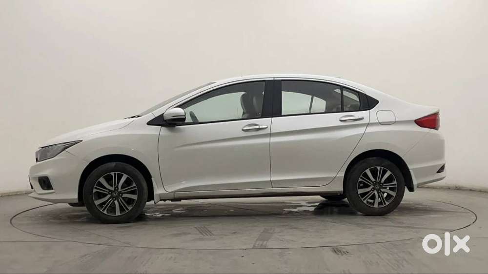 Honda City V