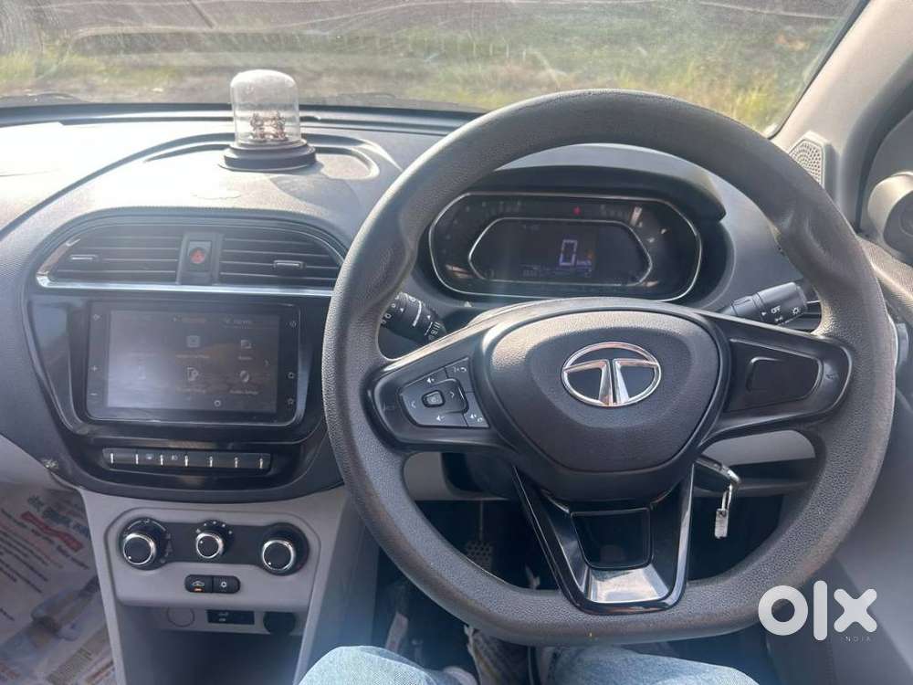 Tata Tiago 1.2 Revotron Xz (o), 2020, Petrol