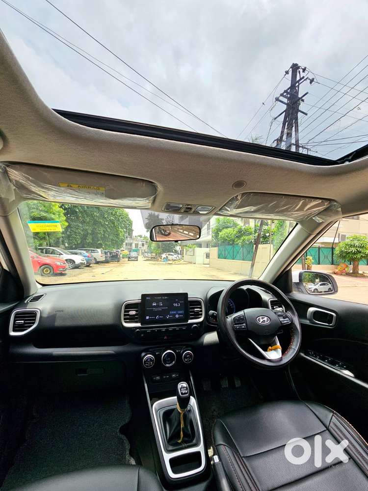 Hyundai Venue Sx Mt, 2021, Diesel