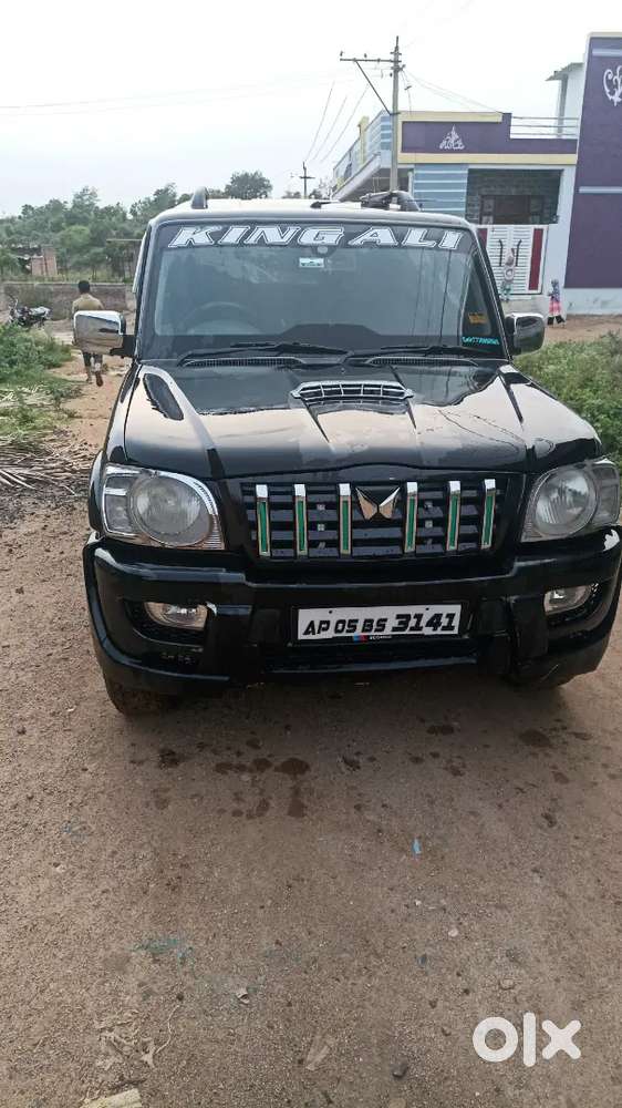 Mahindra Scorpio 2010
