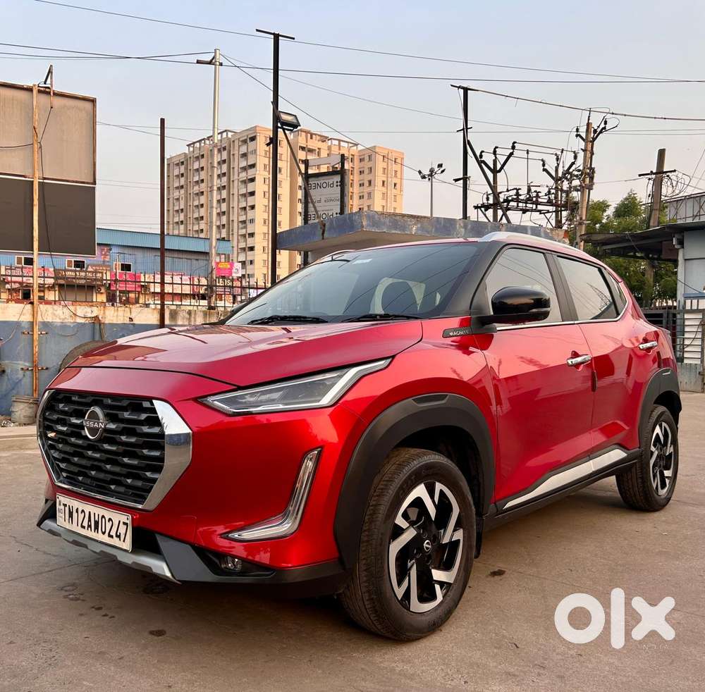 Nissan Magnite 1.0 Xv Premium, 2022, Petrol