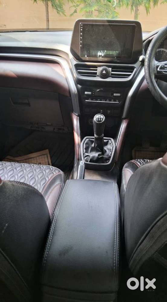 Maruti Suzuki Grand Vitara, 2024, Petrol