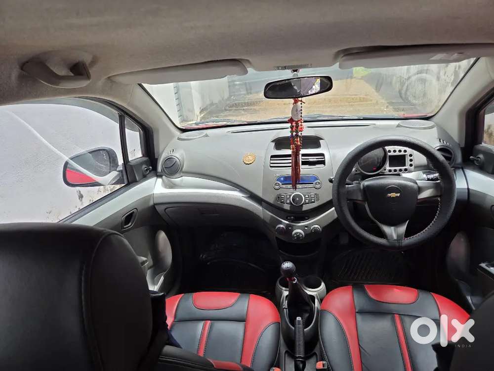 Chevrolet Beat Petrol 2014