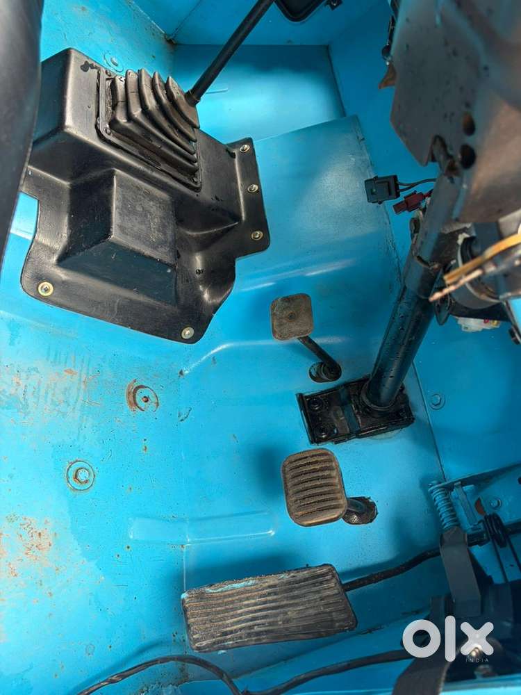 Mahindra Jeep 2.5l, 2002, Diesel
