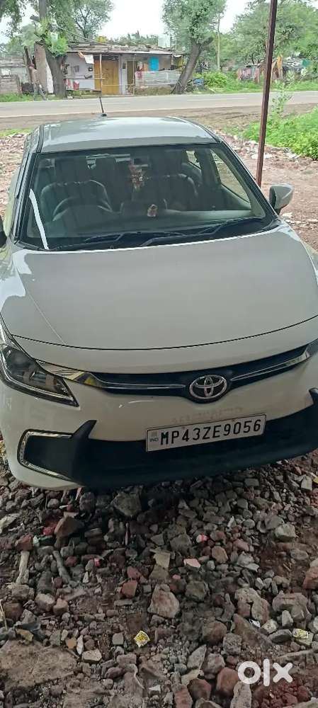 Toyota Glanza 2024 Petrol Well Maintained
