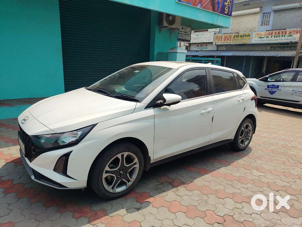 Hyundai I20 Sportz 1.2 Ivt, 2024, Petrol