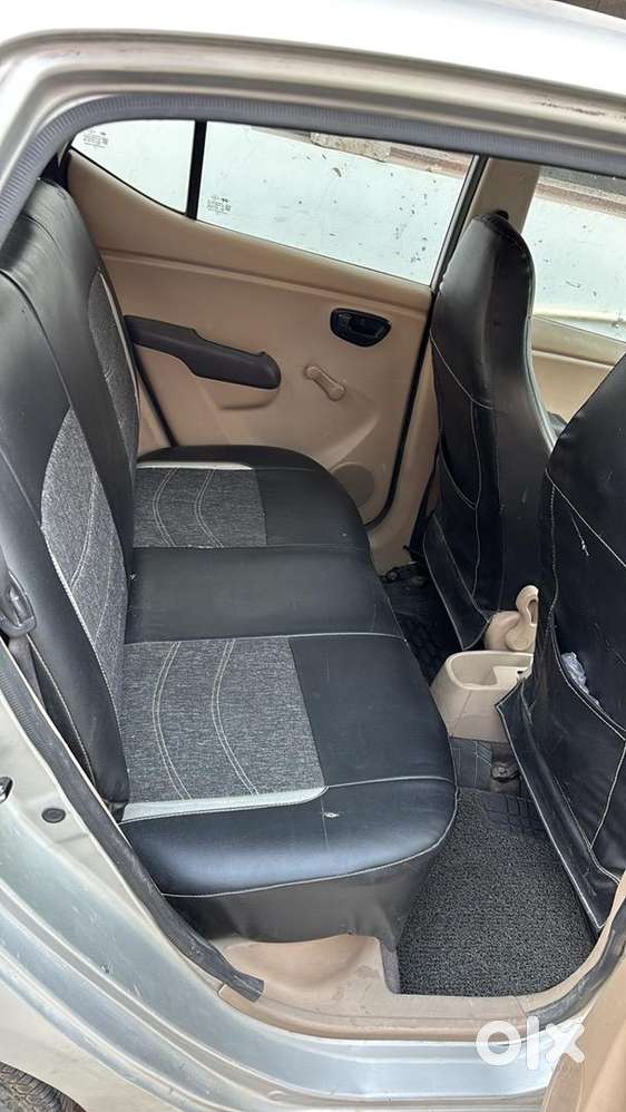 Hyundai Used Car 2008 And  Car Passing 2028