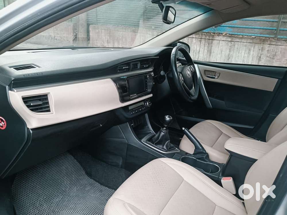 Toyota Corolla Altis 2013-2017 Gl Mt, 2017, Petrol