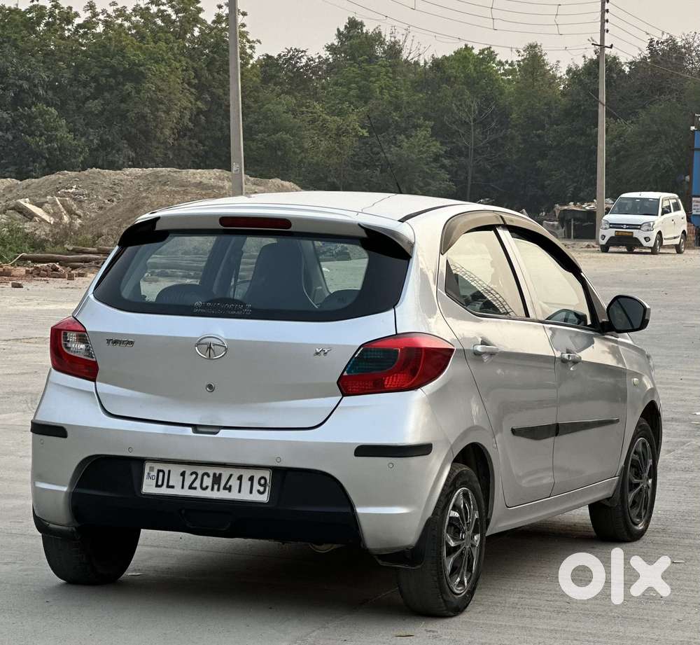 Tata Tiago 1.2 Revotron Xt (o), 2017, Petrol