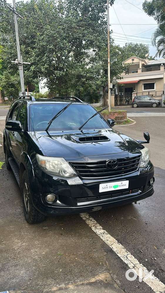 Toyota Fortuner Diesel 2012