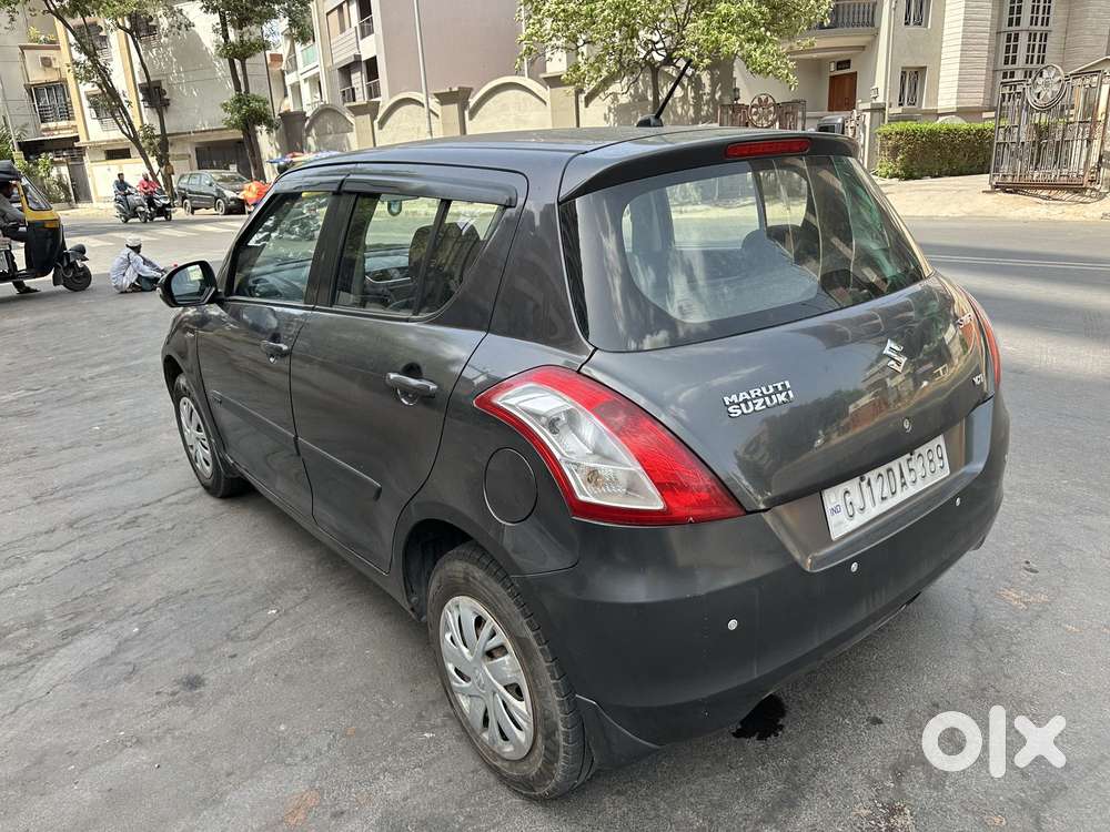 Maruti Suzuki Swift Vxi Optional, 2017, Petrol