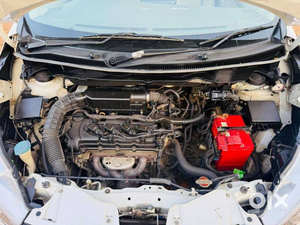 Maruti Suzuki Ertiga Vxi At Petrol, 2021, Cng & Hybrids