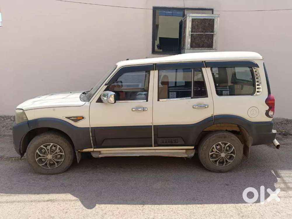 Mahindra Scorpio Classic 2017