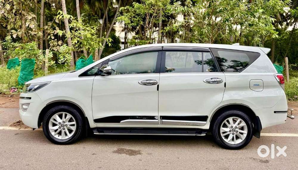 Toyota Innova Crysta 2.4 V 7 Str, 2019, Diesel