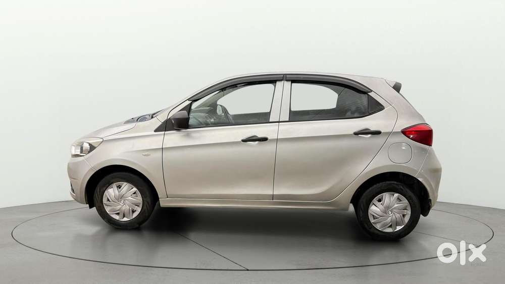 Tata Tiago 1.2 Revotron Xm, 2017, Petrol