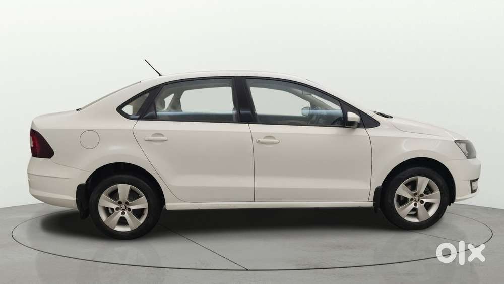 Skoda Rapid 2011-2013 1.6 Mpi Ambition, 2017, Petrol