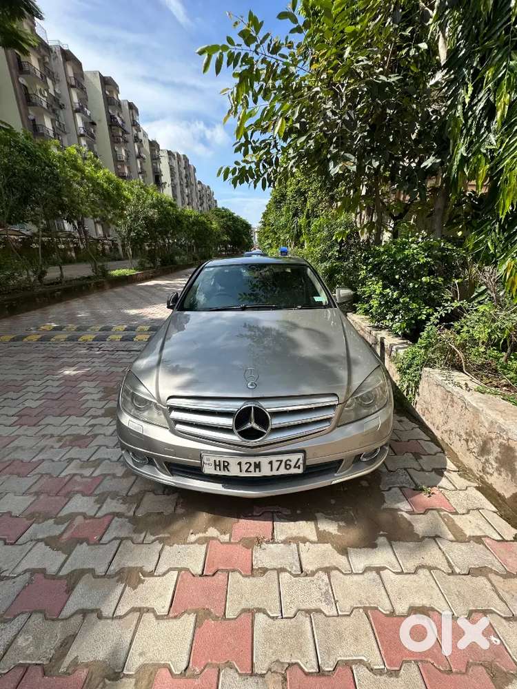 Mercedes-benz C-class 2009 Petrol Well Maintained