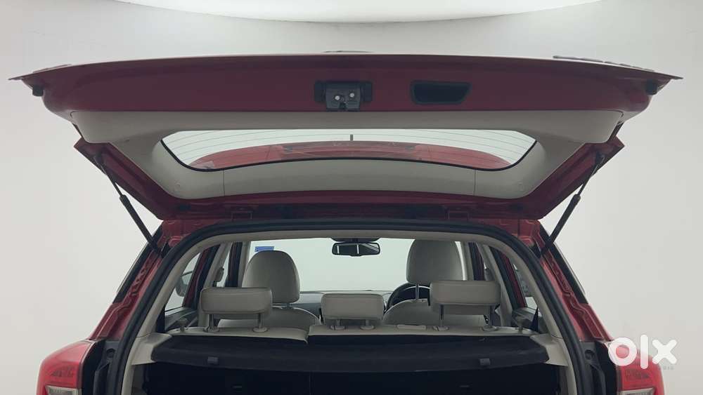 Mahindra Xuv300 W8 Option, 2019, Petrol