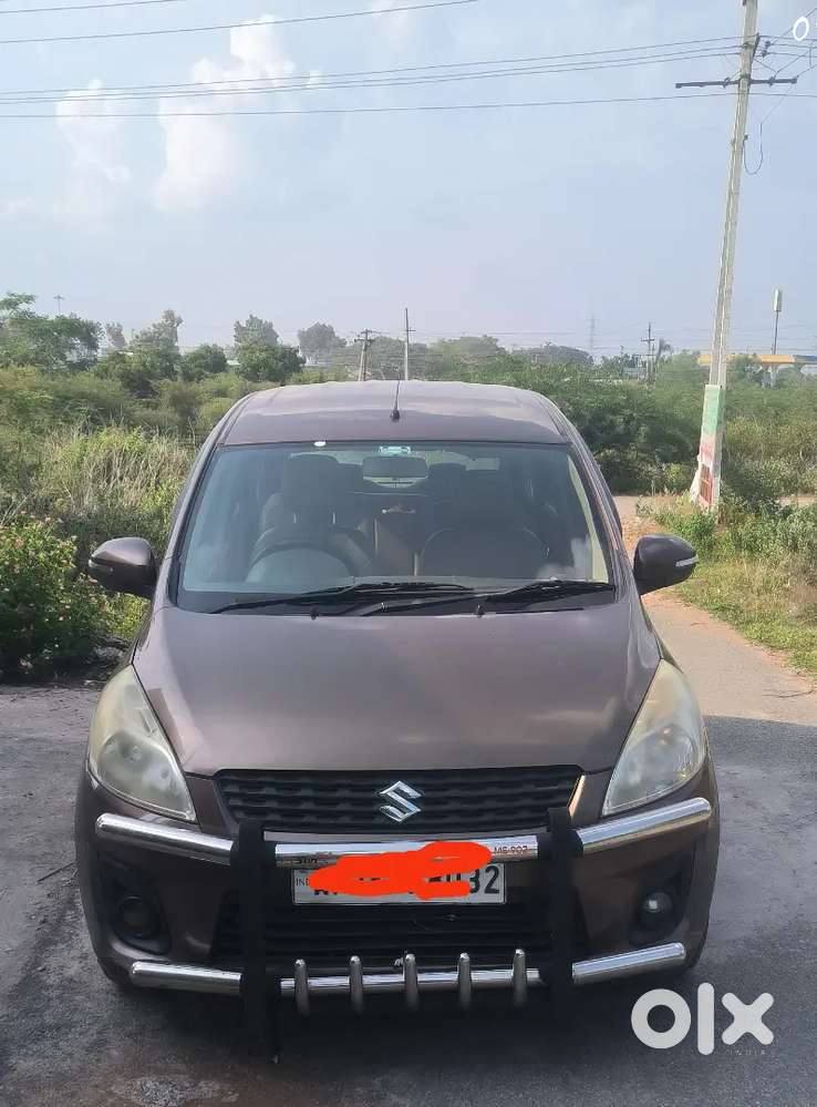 Maruti Suzuki Ertiga 2015 Diesel Orginal Paint No Insurance Good Vehic