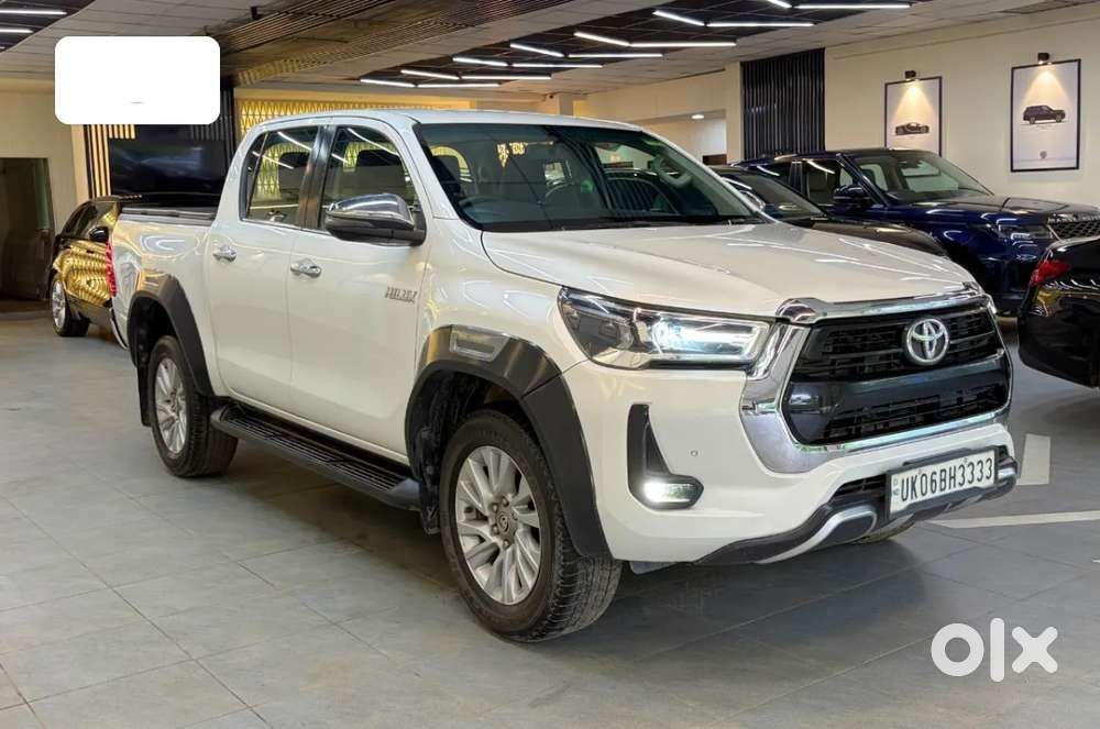 Toyota Hilux 2.8 High 4x4 Mt, 2023, Diesel