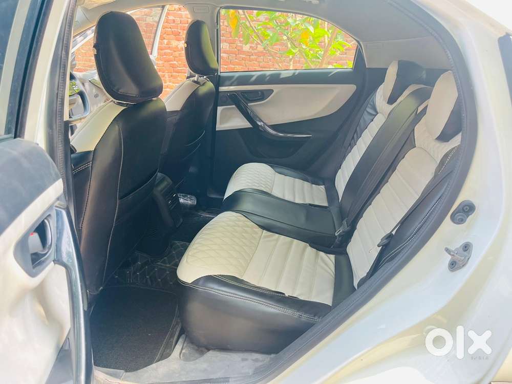 Tata Nexon Petrol 2024