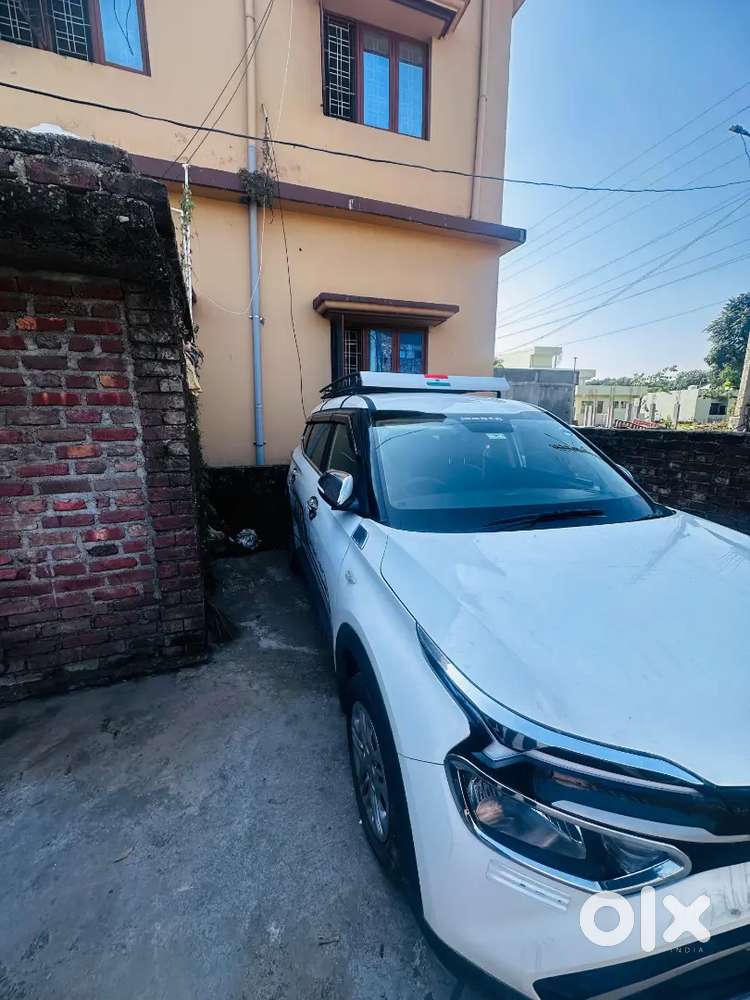 Kia Carens 1.5 Premium 2023