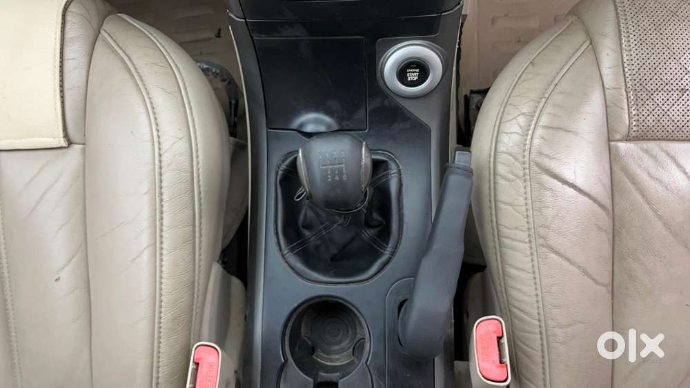 Mahindra Xuv500 2.2 W10, 2015, Diesel
