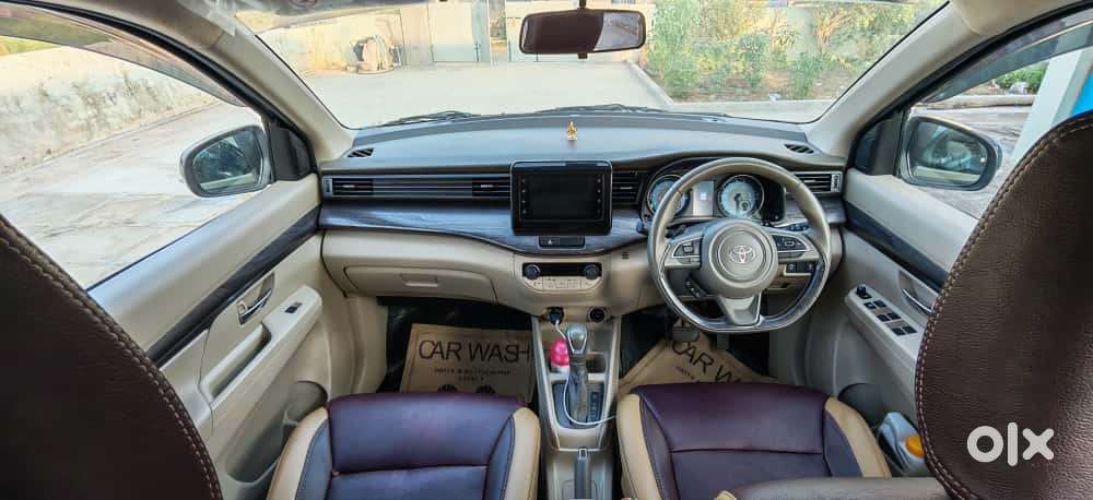 Toyota Rumion 2023 Petrol Automatic