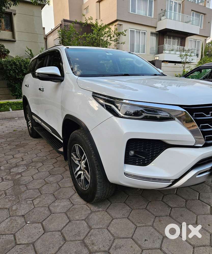 Toyota Fortuner [2021-ongoing] 2.8 2wd Diesel Mt, 2023, Diesel
