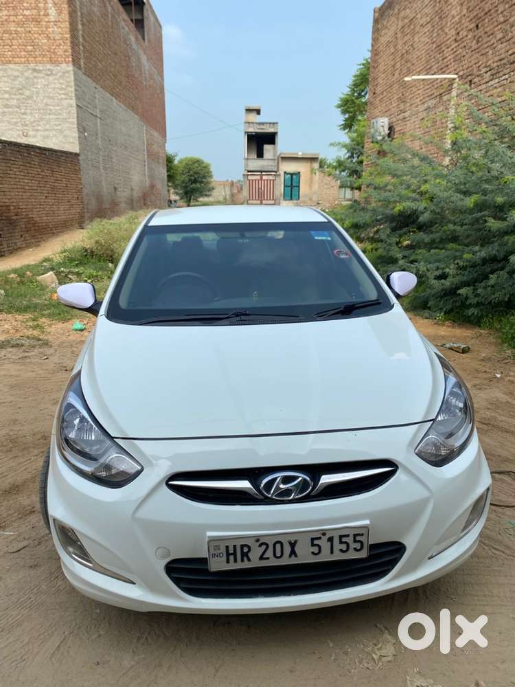 Hyundai Verna Petrol 2012 Year Car