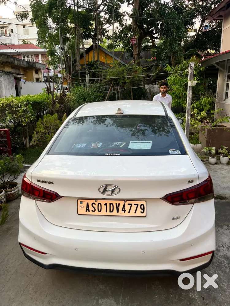 Hyundai Verna 2018 Petrol 49523 Km Driven