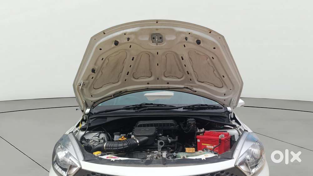 Tata Tiago 1.2 Revotron Xza, 2019, Petrol