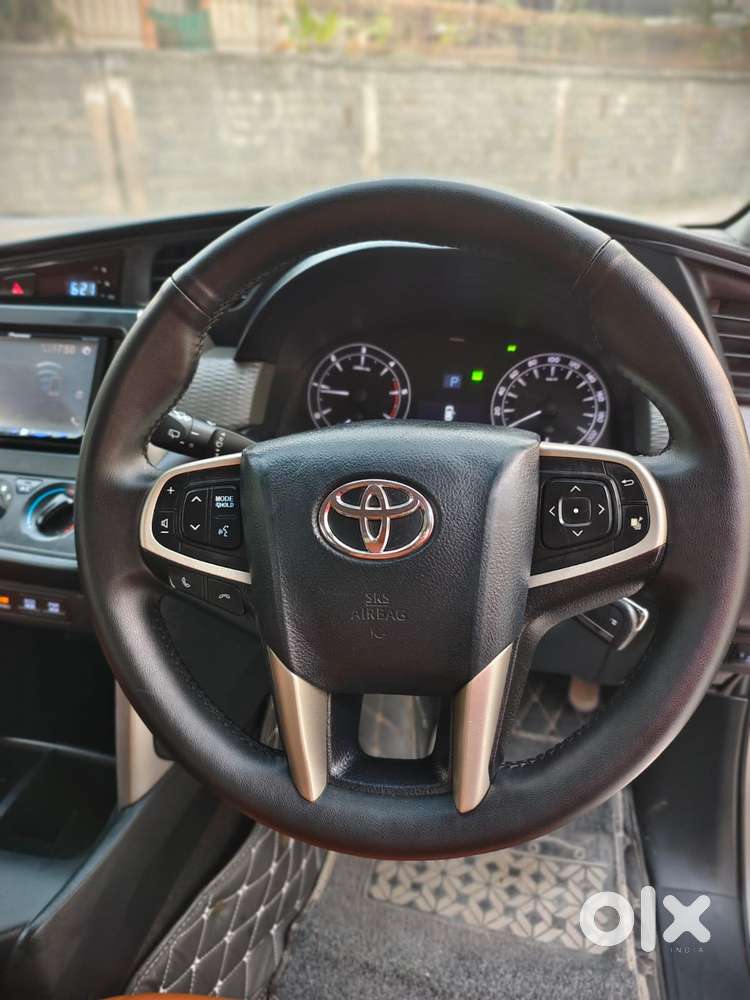 Toyota Innova Crysta