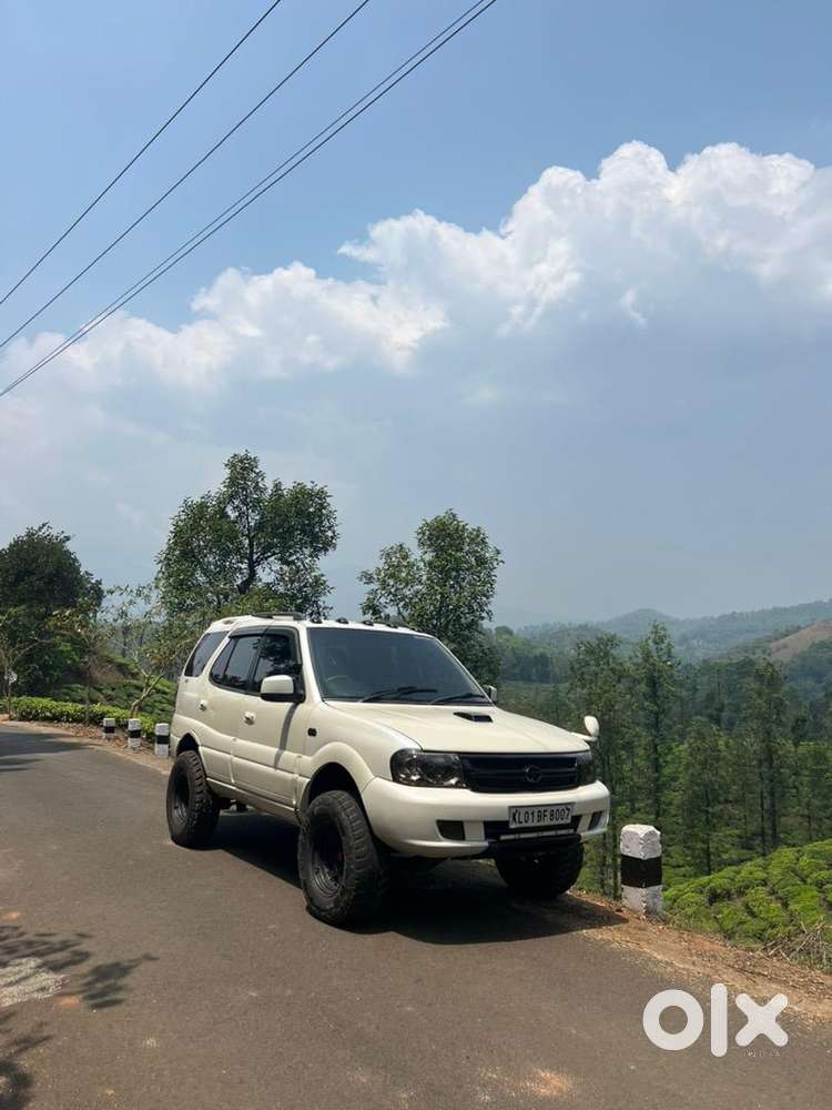 Tata Safari 2012 Diesel 70000 Km Driven